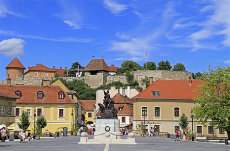 what to do in eger.